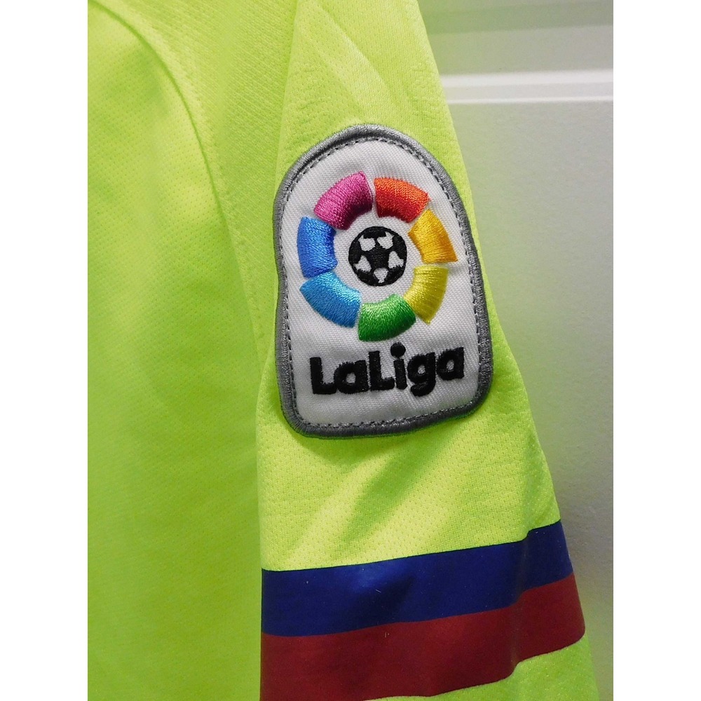Nike Authentic FCB Rakutan 2018 FIFA Soccer‎ Jersey Size XL - Picture 4 of 8